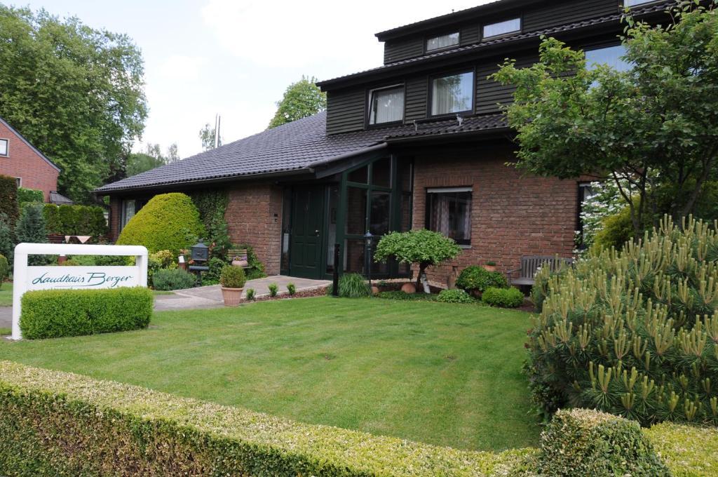 Landhaus Berger Guest House Feldhausen Eksteriør bilde